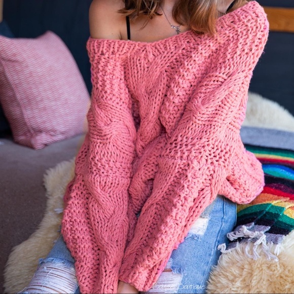 Onassis Hand-Made BubbleGum Sweater - Picture 3 of 7